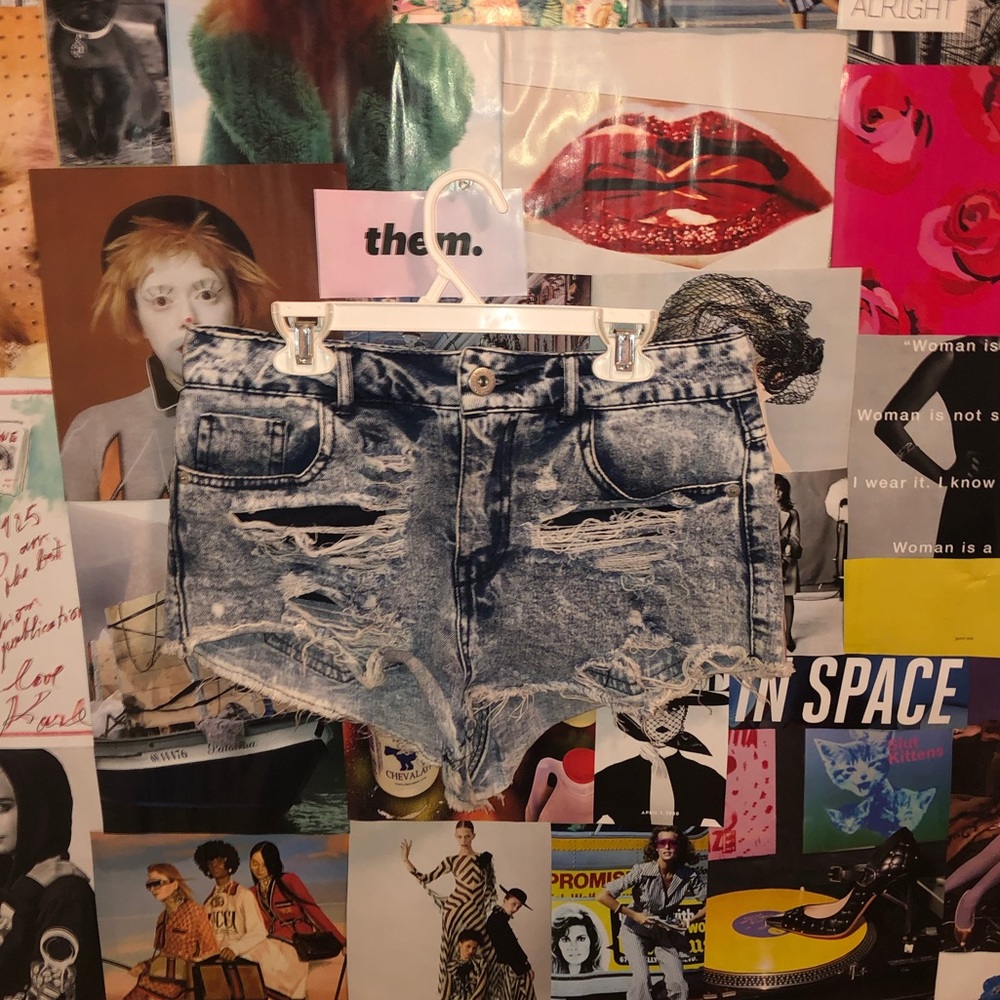 distressed shorts